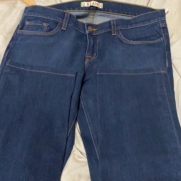 J Brand Cigarette/Straight Leg - Picture 3 of 10